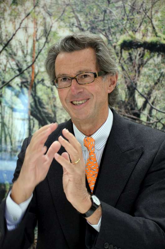 Before Christian Moueix gives us an honest appraisal of the 2011 vintage.