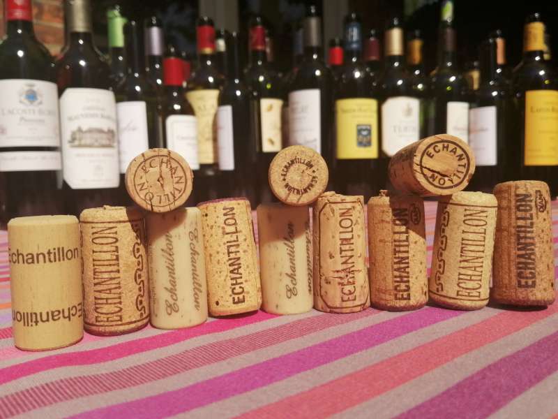 2019 Bordeaux - bottles and corks